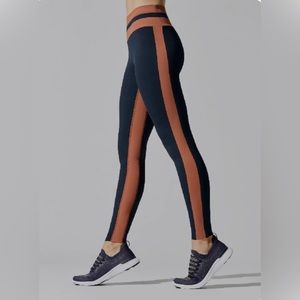 Vaara Flo Tuxedo Premium Activewear Legging In Navy - Copper Sz. Small